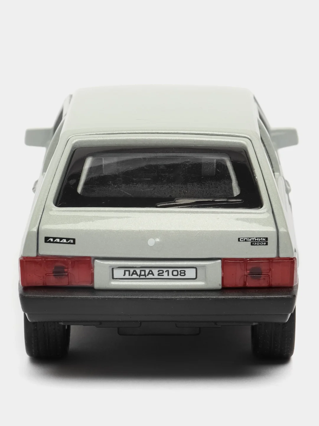Серебряный машина LADA-2108 Спутник 12 см Технопарк, металлическая, открываются двери и багажник