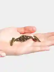 Брошь-зажим для кардигана