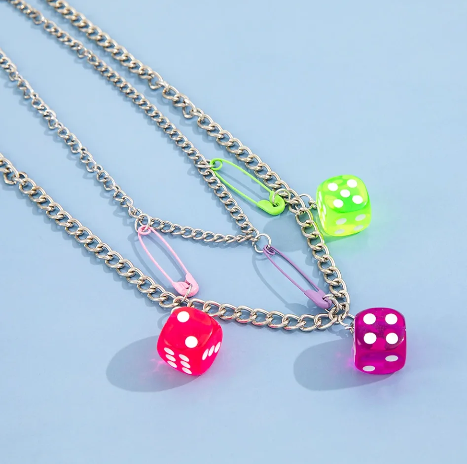 Серебряная цепочка, чокер с игральной костью, украшение на шею
