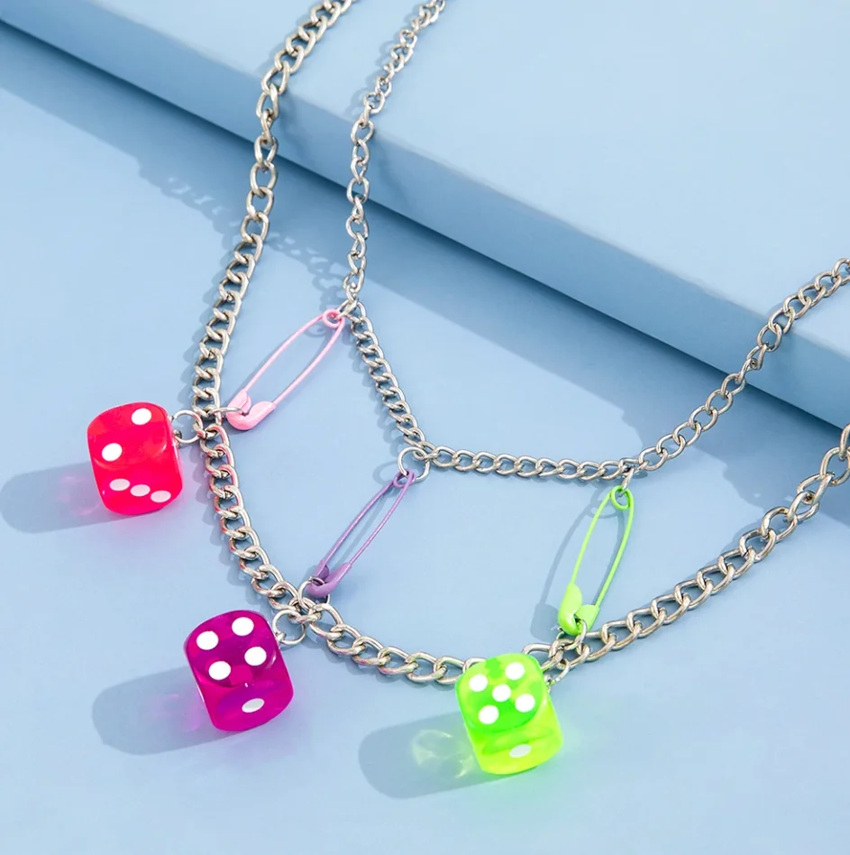 Серебряная цепочка, чокер с игральной костью, украшение на шею