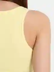 Желтый топ в рубчик
