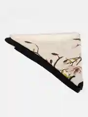 Белый платок женский, шелковый