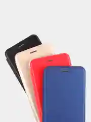 Чехол-книжка для Realme C30 красная встроена магнитная застежка и удобный карман для карт
