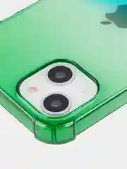Зеленый противоударный чехол BROSCORP для Apple iPhone 13 силиконовый с усиленными углами