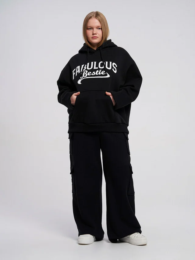 Черный худи ТВОЕ утепленное plus size с надписью