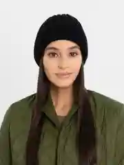 Черный шапка женская