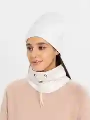 Белый шапка и снуд, женский теплый комплект