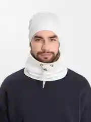 Белый шапка и снуд для мальчика