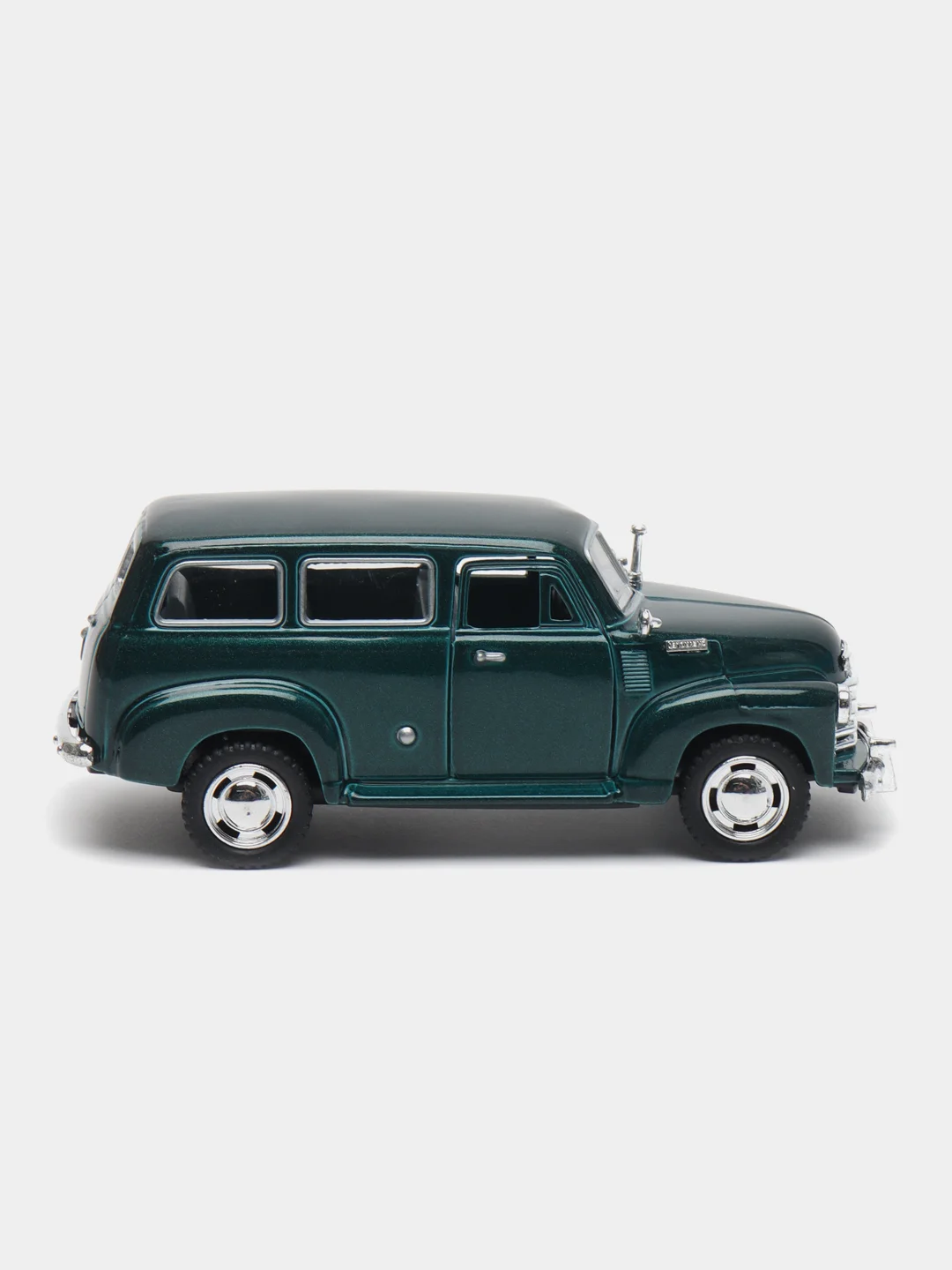 Зеленый металлическая машинка Kinsmart 1950 Chevrolet Suburban Carryall, 1:36, KT5006D