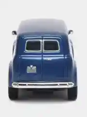 Синий металлическая машинка Kinsmart 1950 Chevrolet Suburban Carryall, 1:36, KT5006D