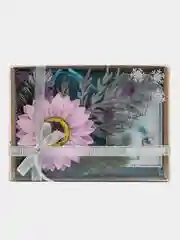 Серебряный светящийся букет из мыльных роз, розы из мыла, сувенир, подарочный набор