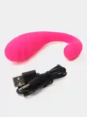 Вишнёвый вибратор женский, с двойной стимуляцией
