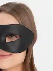 Белый маски карнавальные
