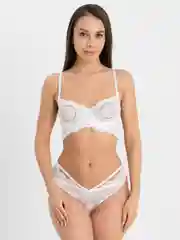 Белый комплект нижнего кружевного белья