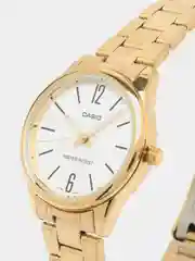 Белый часы наручные Casio Collection LTP-V005