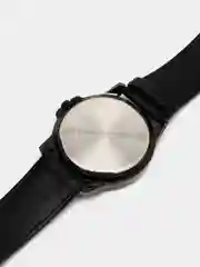 Черный часы наручные CASIO Collection MTP-VD01