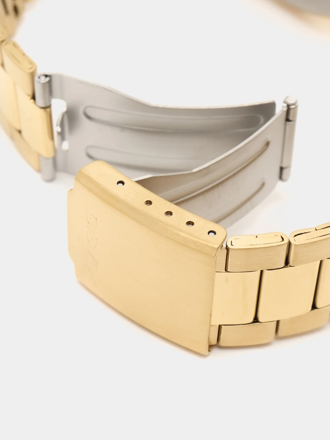 Золотой часы наручные CASIO Collection MTP-VD01