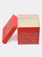 Красный коробка подарочная 15x15x15 см складная / 121-M /