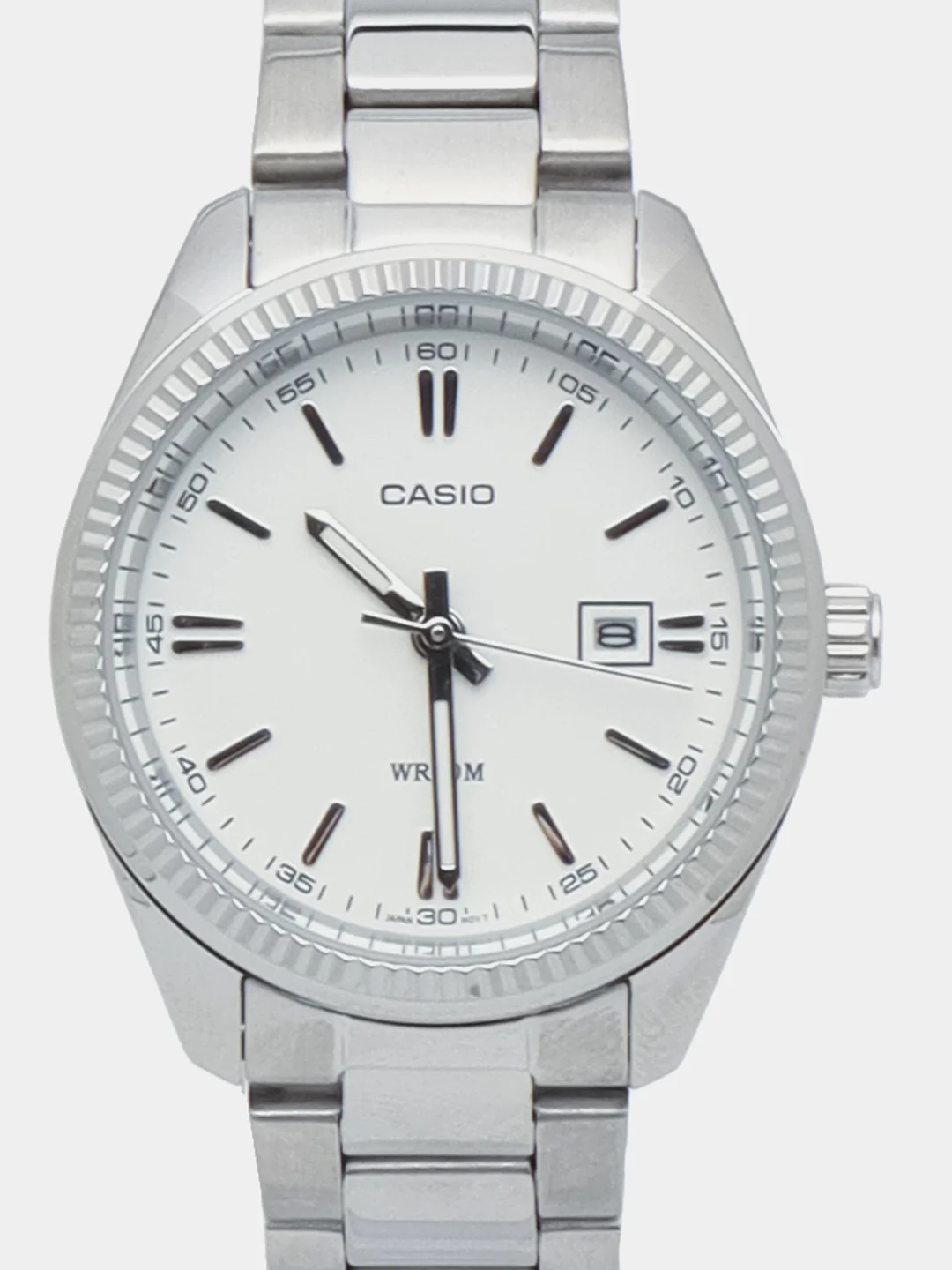 Белый часы наручные Casio Collection LTP-1335 / LTP-1302