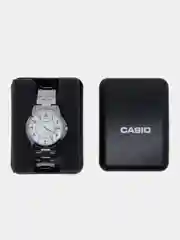 Белый часы наручные CASIO Collection MTP-V004D
