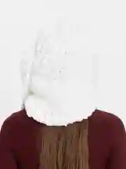 Белый балаклава вязаная