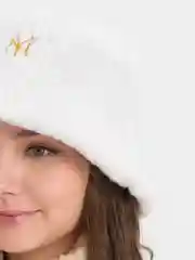 Белый утепленная панама с нашивкой
