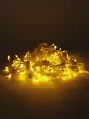 Желтый новогодняя гирлянда-штора на окно