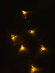 Желтый новогодняя гирлянда-штора на окно
