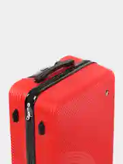 Алый пластиковый чемодан Kartex