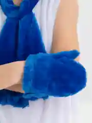 Белый костюм снеговик