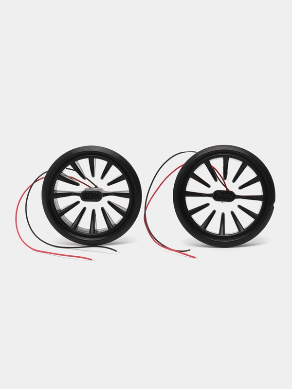 Накладки дефлектор воздуховода сопло AMG с красной подсветкой Лада Гранта, Калина, Логан