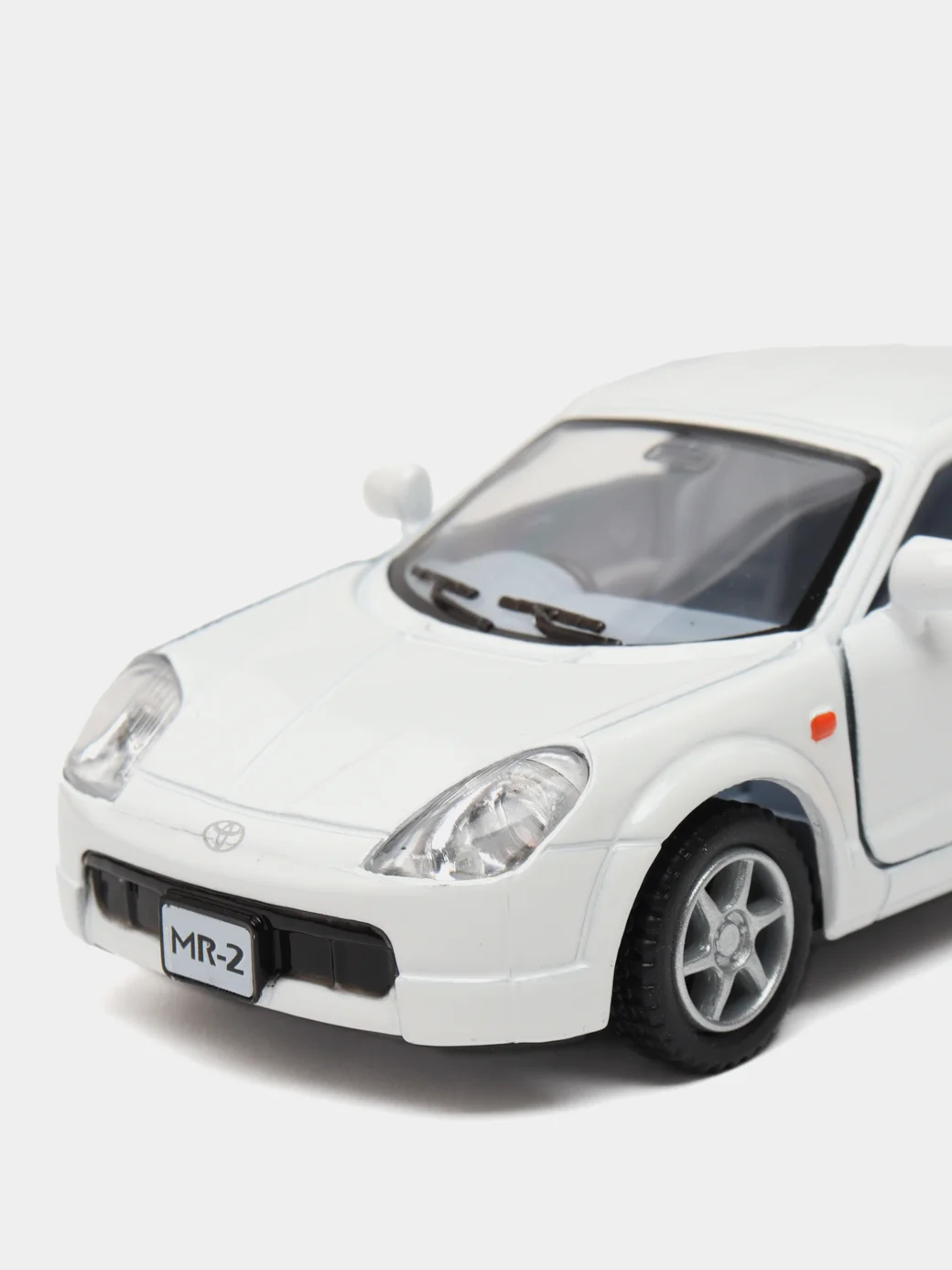 Белый машинка металлическая Kinsmart Toyota MR-2, 1:32, KT5026D