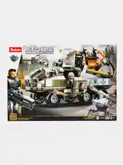 Конструктор пласт, машина и робот с фигурками, 599 деталей