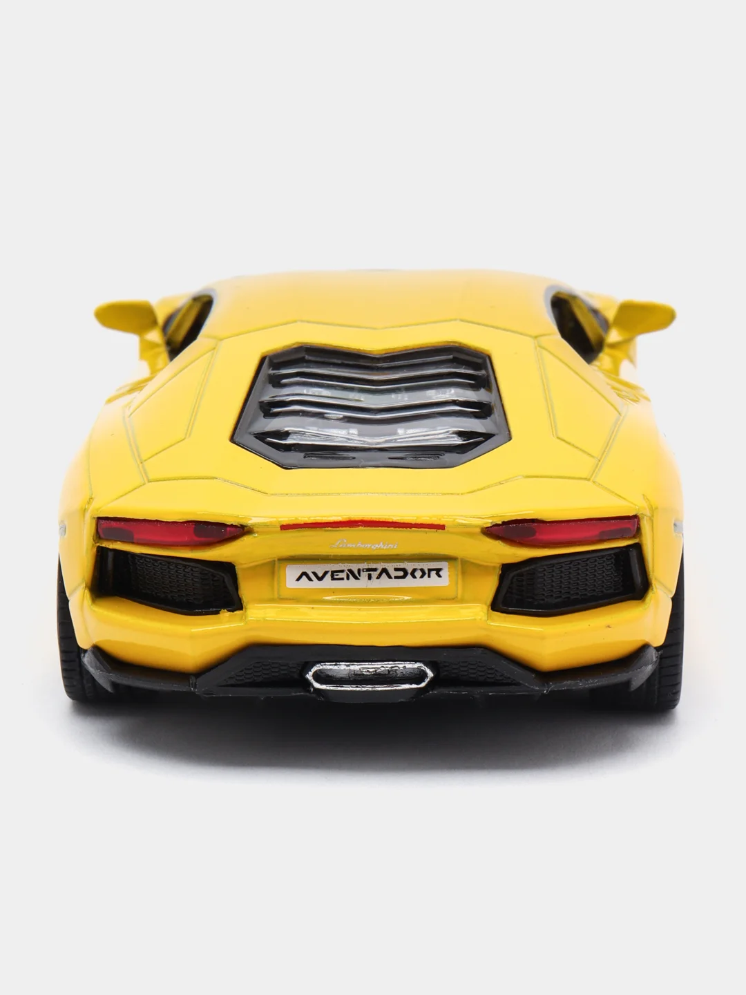 Белый lamborghini Aventador LP 700-4 KINSMART KT5355D