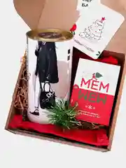Подарочный набор с игрой Что за мем Мем Батл-Новогодний. Другу, родителям, сюрприз всем