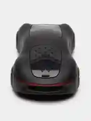 Черный игрушечный автомобиль с дистанционным управлением