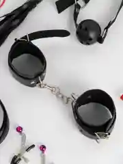 Индиго бдсм набор, секс игрушки: ошейник, маска, наручники, плетка, кляп, веревка