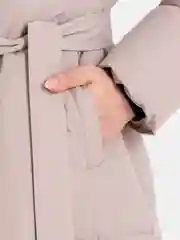 Бежевый пуховик женский, зимний, удлиненный