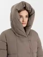 Коричневый пуховик женский, зимний, удлиненный