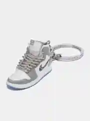 Серый брелок-игрушка "Кроссовок Nike" для ключей, сумки, рюкзака