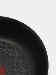 Сковорода Tefal Force 4218022, 22 см, без крышки, черный