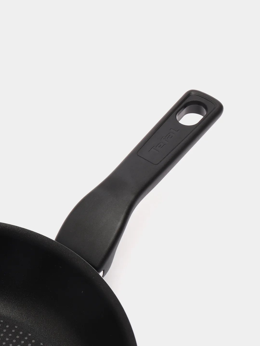 Сковорода Tefal Force 4218022, 22 см, без крышки, черный