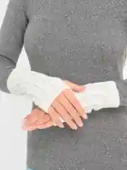Белый рукава теплые, вязаные, унисекс