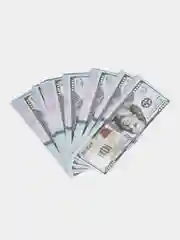 Пачка купюр 100 долларов