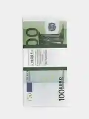Пачка купюр 100 евро