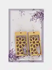 Деревянные серьги "Цветы в рамке"