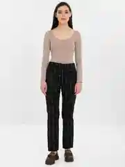 Черный calvin Klein Modern Essential Pant Классические брюки в клетку, зауженные, чёрного цвета