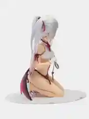 Бордовый фигурки