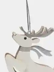 Горчичный ёлочные игрушки, разные виды