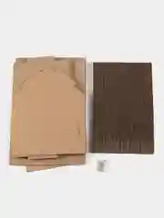 Коричневый домик-лежак для кошки, с когтеточкой, из гофрокартона